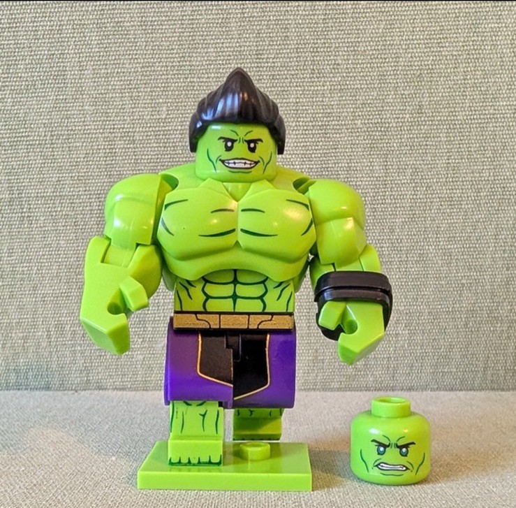 CUSTOM MOC MARVEL  HULK Minifigure with Extra Head Piece CUSTOM