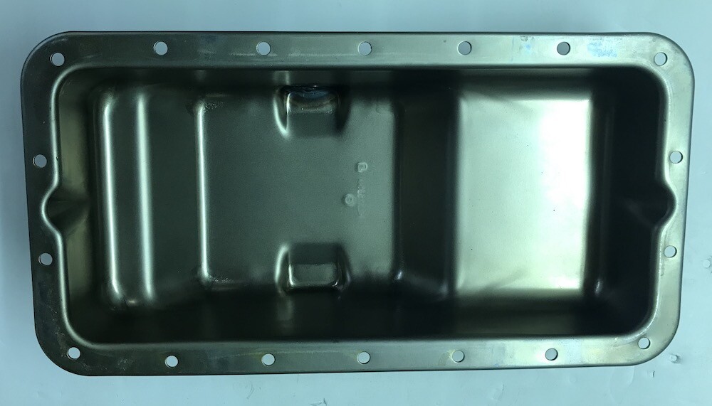 RE515350, John Deere 4024 2.4L Oil Pan