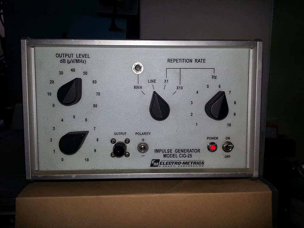 Electro-Metrics Impulse Generator Model CIG-25 (Perfect Condition)