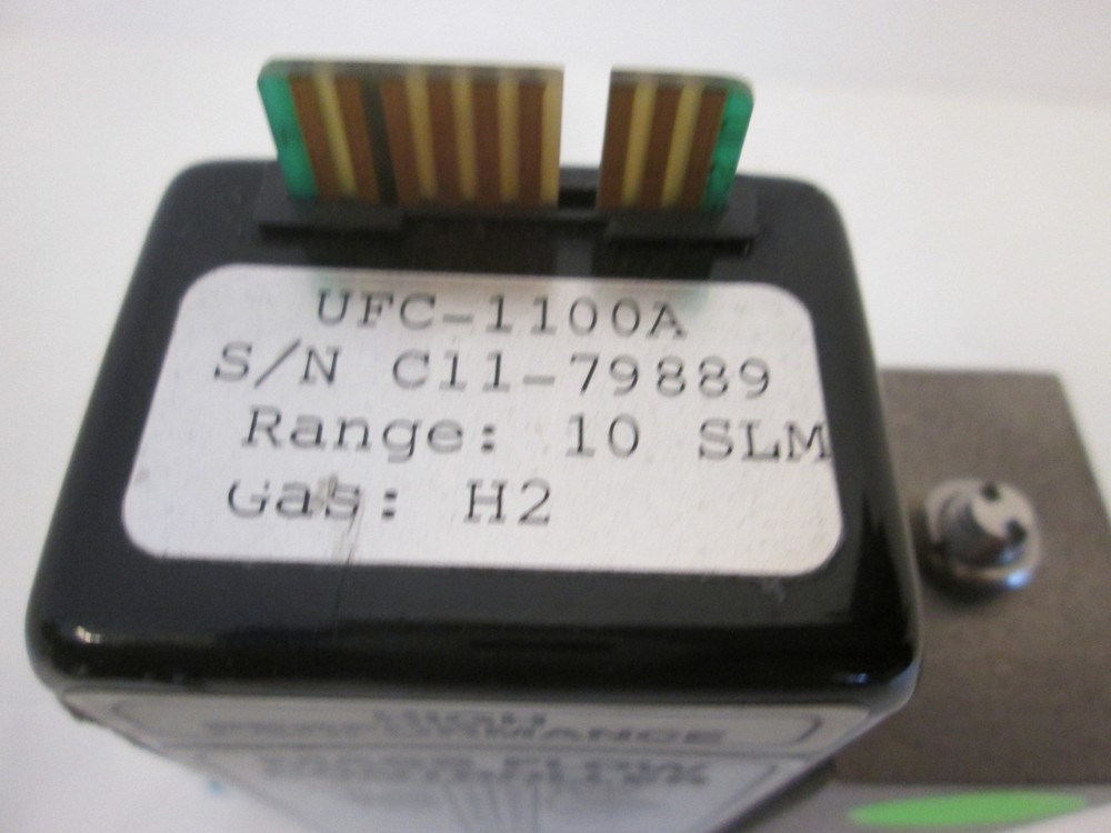 Unit Instruments, UFC-1100A, Mass Flow Controller, 10 SLM, H2, Used