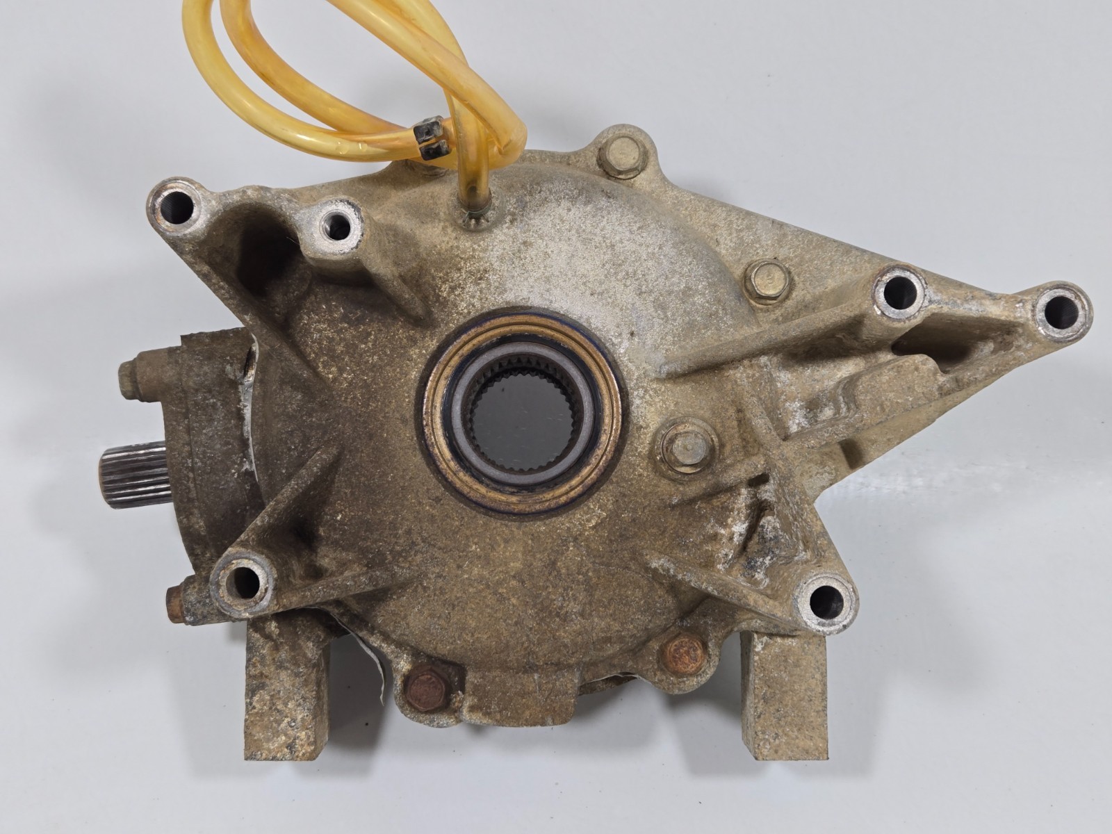 2003 Polaris Sportsman 700 Rear Differential Rear End Housing Gearbox 1341352