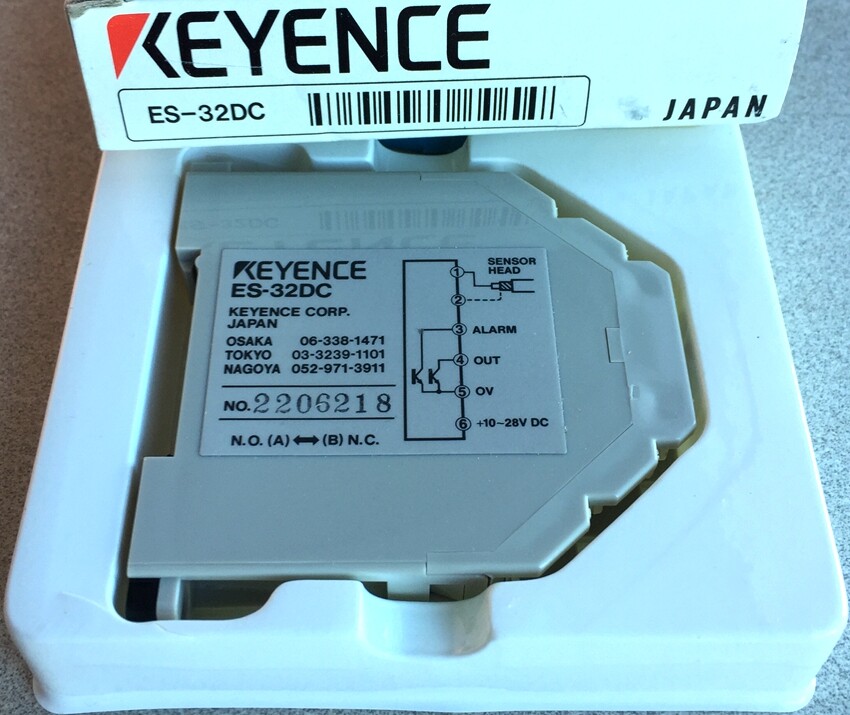 New in KEYENCE Seperate Amplifier Proximity Sensor Switch ES-32DC ES32DC