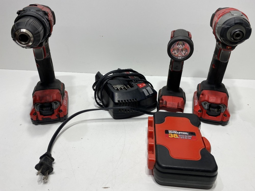 CRAFTSMAN CMCF800 COMBO - DRILL DRIVER (P11014089)