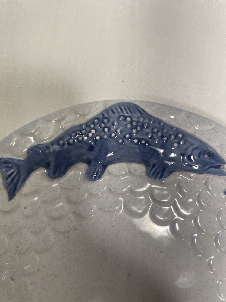 Salmon Embossed Blue & White Stoneware Trivet