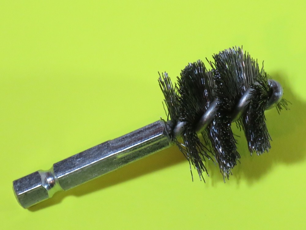 NEW Battery Post Drill Attachment Internal Cable Cleaner Brush