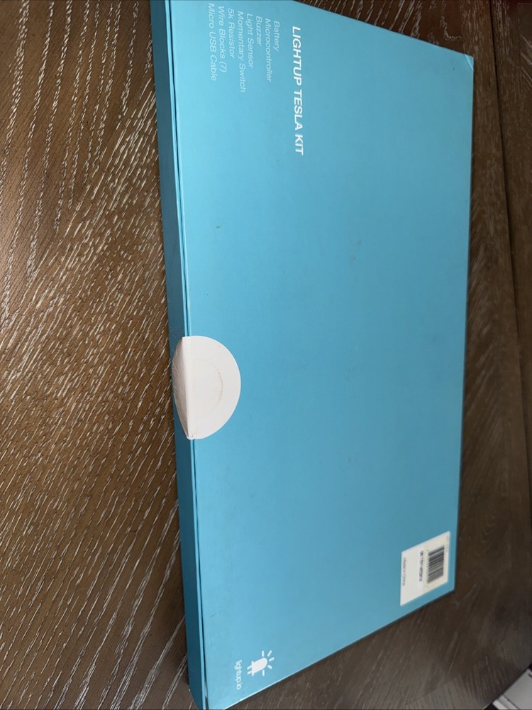 LightUp Tesla Electronics Kit Bluetooth Edition with Interactive Mobile App STEM