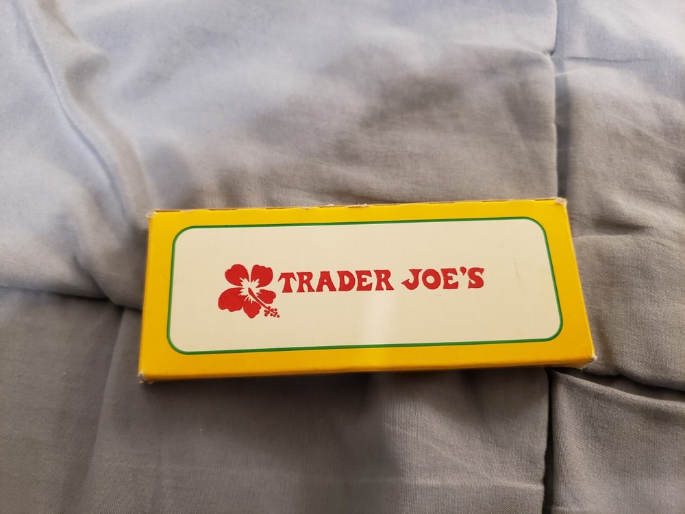 Trader Joes 4 Crayons Pack