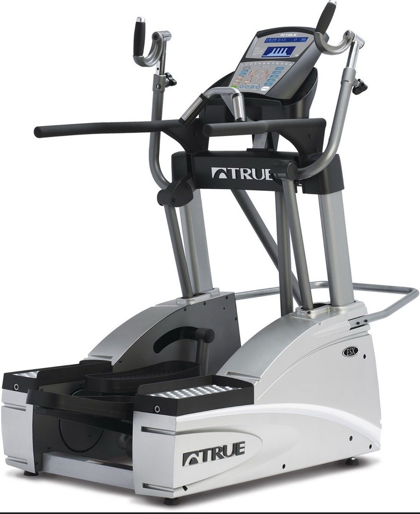 True Fitness ESX Elliptical Machine/fully functioning