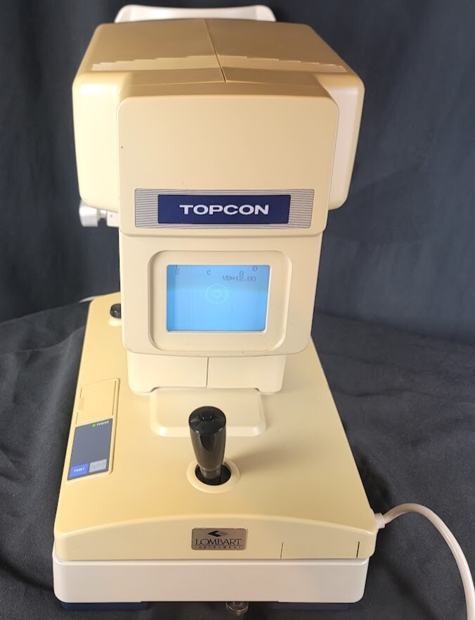 Topcon Auto-Refractometer Auto-Refractor RM-A2000! Powers Up & Knobs works