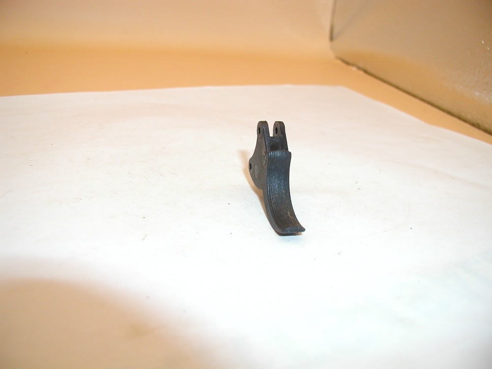 GAMO Combat R-77 Revolver - Trigger