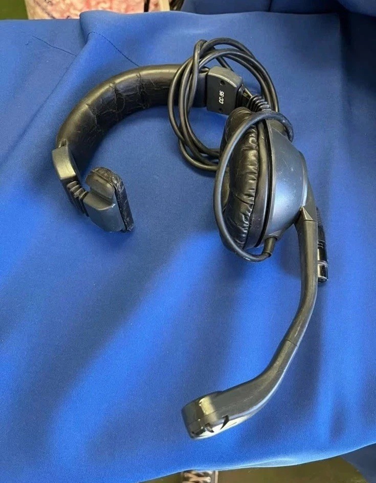 Clear-Com CC-95 Single Muff Intercom Headset – Used – Fully Functional