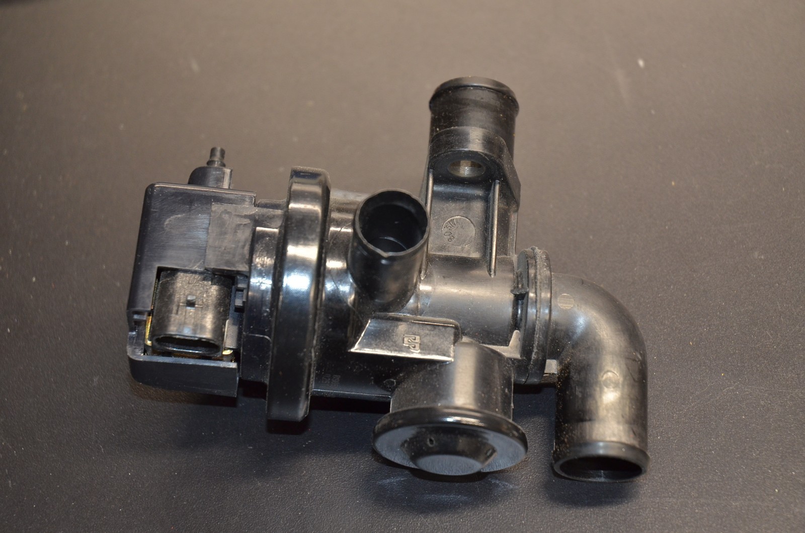 Air Injection By-Pass Valve Assembly OEM 1990 1991 Corvette ZR1