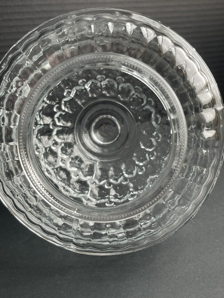 Globe Ceiling Raised Bubbles Vintage. Clear, EUC. 6”H; 3.125” Opening. EUC