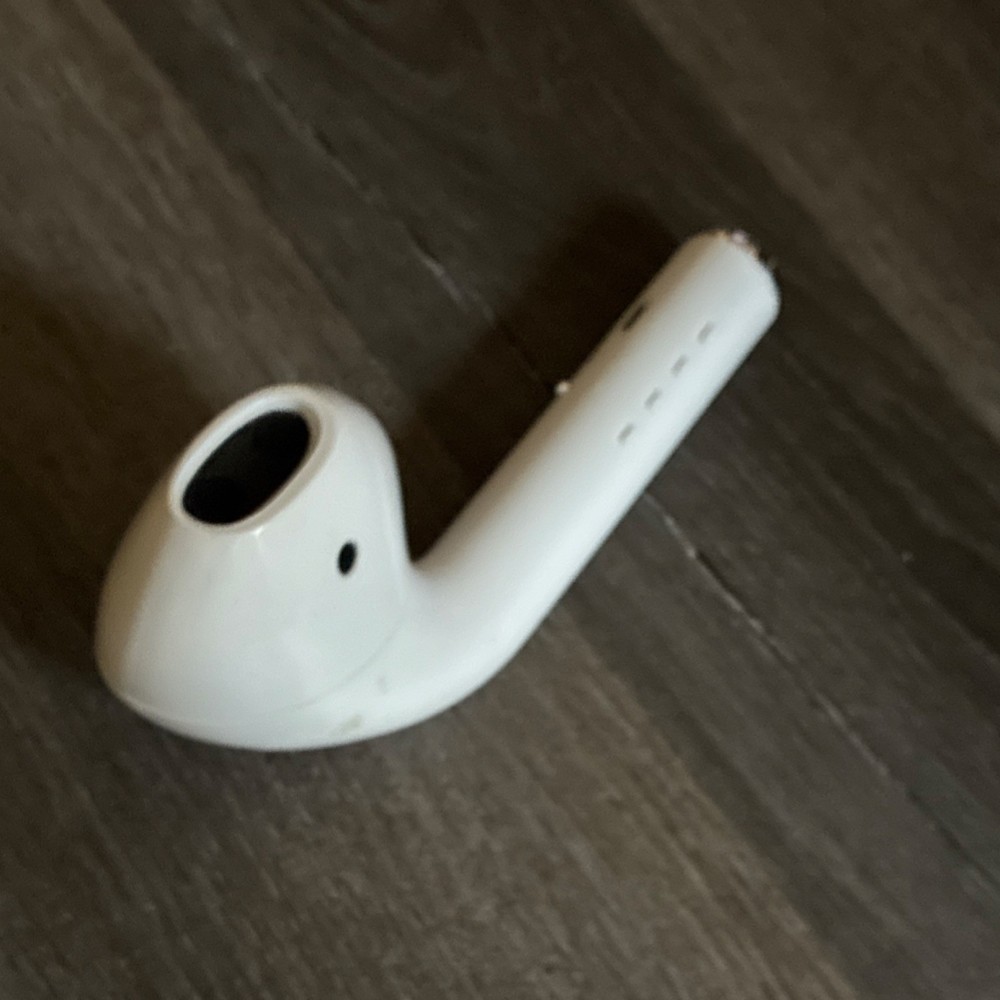 A bug Speaker that resembles a apple AirPod.