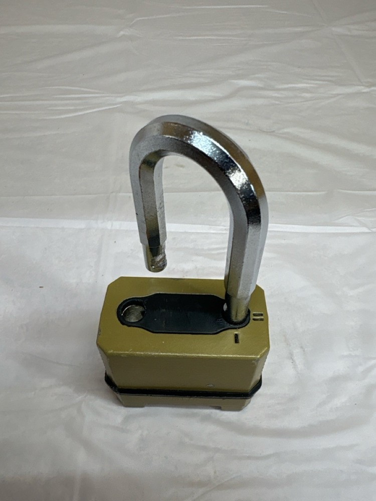MASTER LOCK M175XDLF (J31004407)