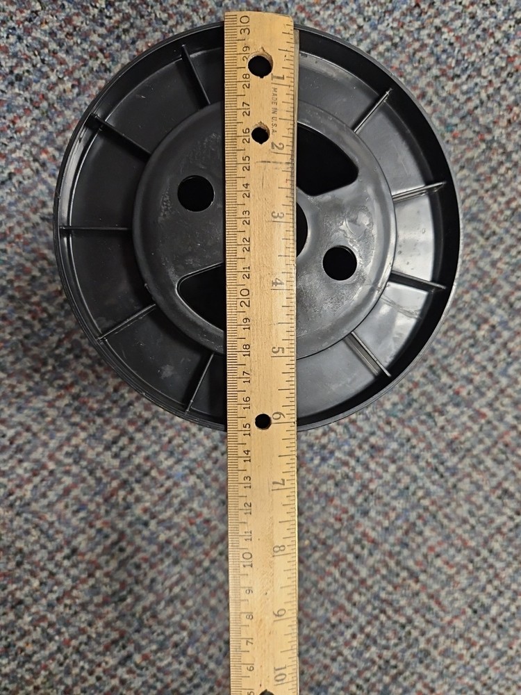 18 Pack Medium 6" Heavy Duty Empty Plastic Spools Cord, Wire, Craft, Thread