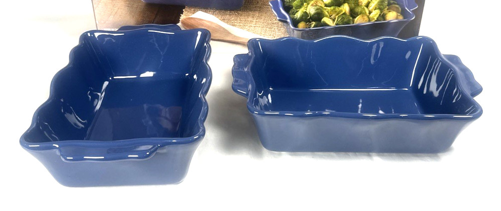 Blue BAKEWARE 3 PC SET SCALLOPED EDGE NIB