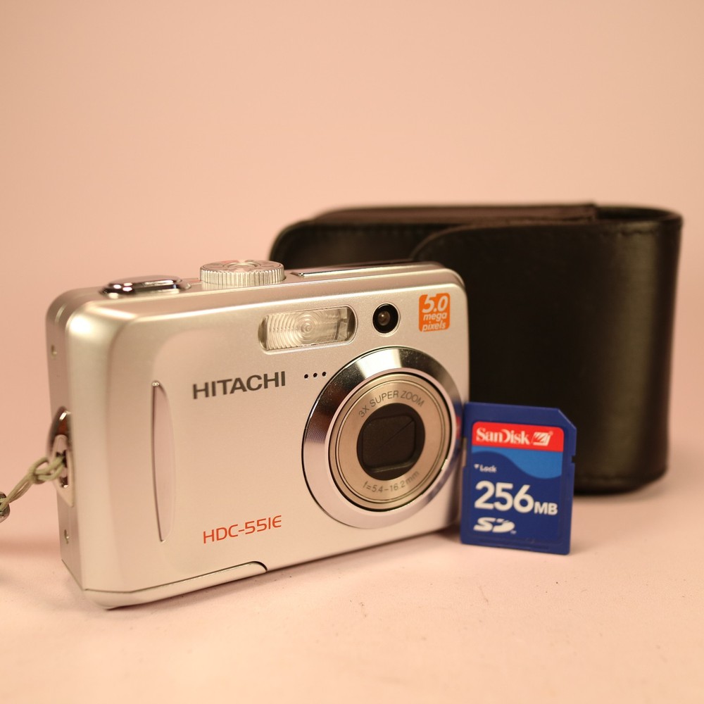 Hitachi Digital Camera HDC-551e 5.0MP Silver Tested