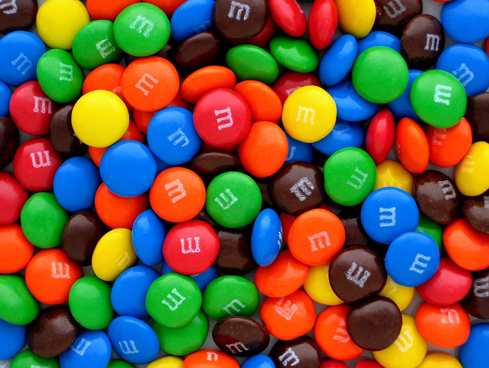 M&M's Milk Chocolate Fun Size Packets, Individually Wrapped, Bulk Bag (2 Pounds)