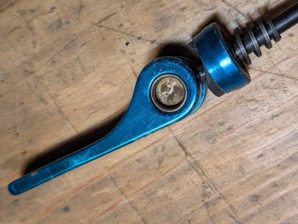 Tranz-X Quick Release Skewer Blue Front