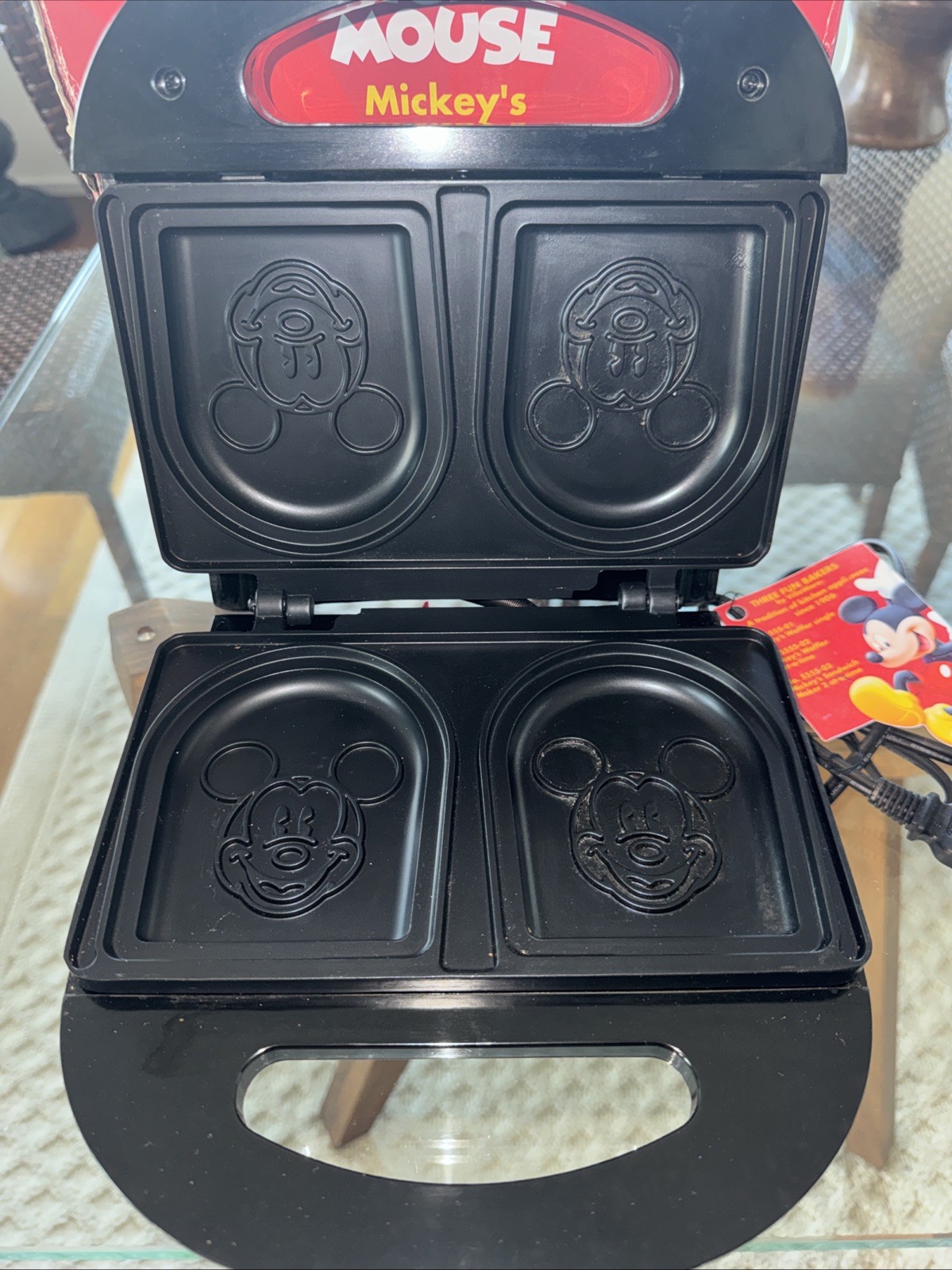 Vintage Disney Mickey Mouse Sandwich Maker by VillaWare 5555-03 (Used Once)