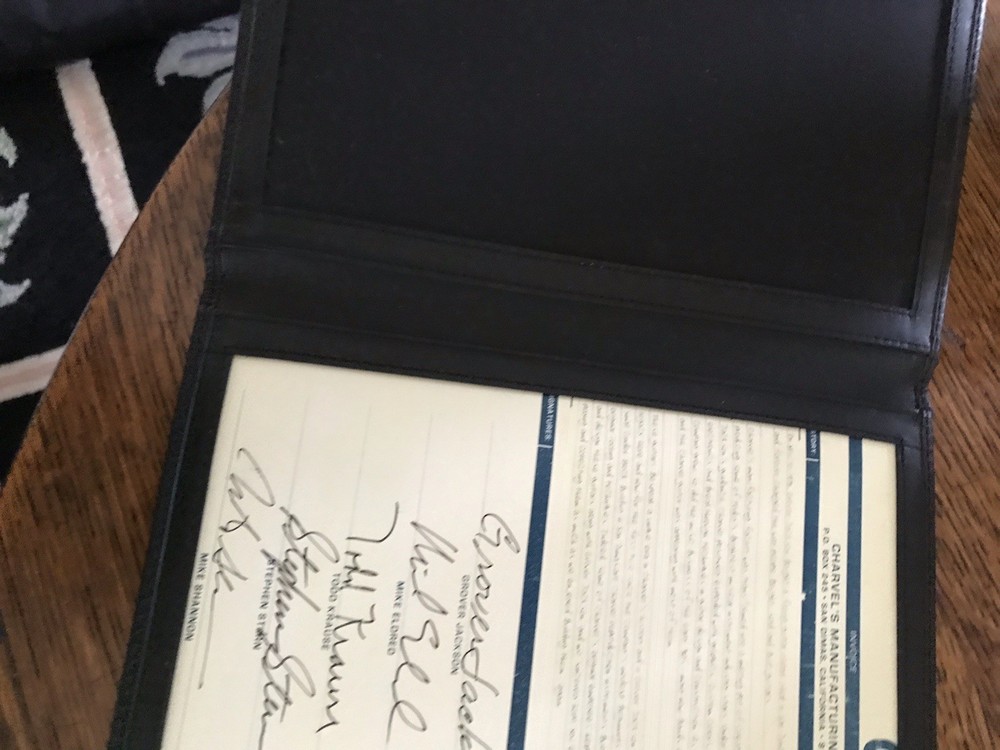Rare Charvel Masterbuilt COA Booklet Signed!!!
