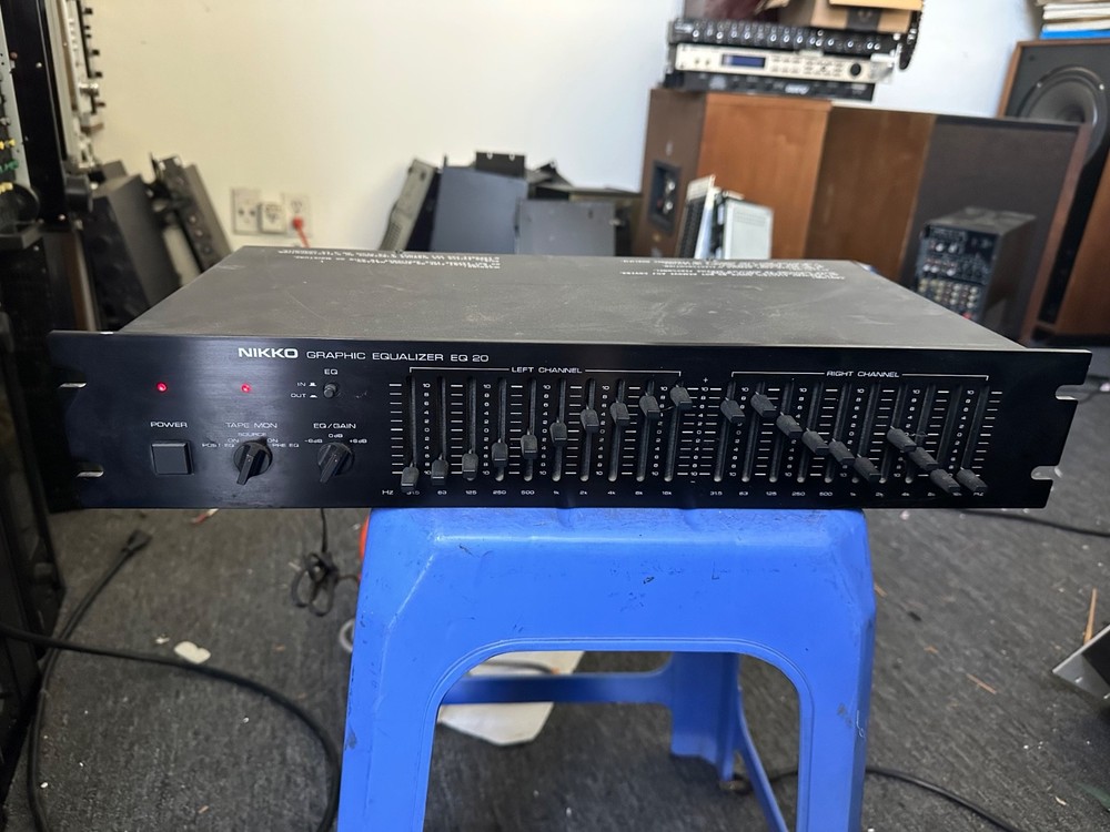WORKING NIKKO GRAFFIC EQUALIZER EQ-20