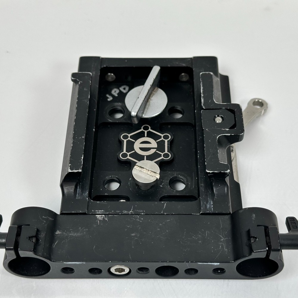 Element Technica Hand-Held Rig Mount Mantis for RED