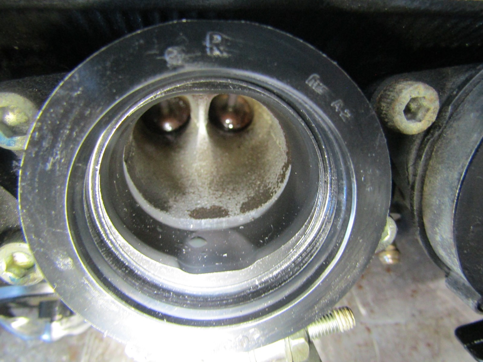 2006-2007 Yamaha YZF R6 Engine Cylinder Head Valves Camshaft Top End