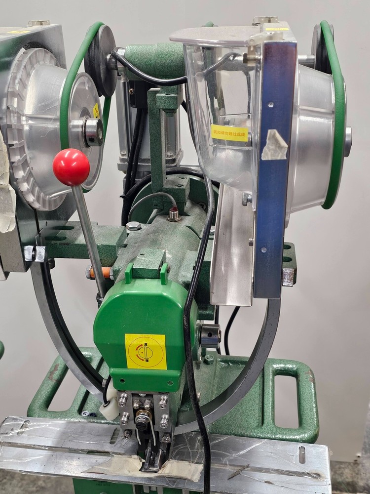 Plastic Button Fully Auto Snap Fastener Machines, RMI Rivetmach RM-R23 Set