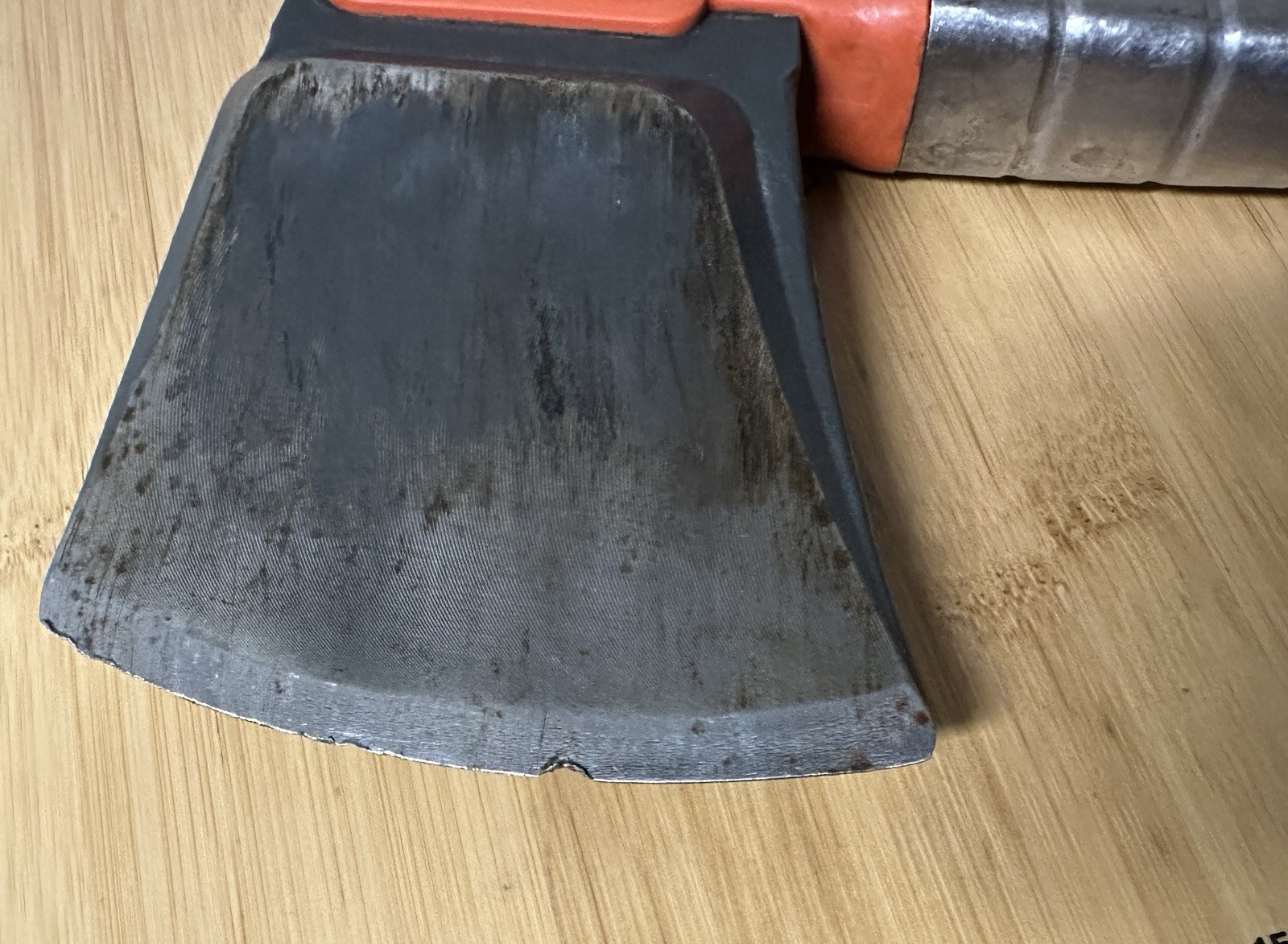 Husqvarna S2800 27" Composite Wood Splitting Axe with Blade Guard