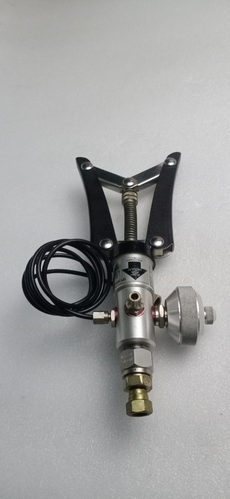 SI Pressure TP1 Hand Held Test Pump