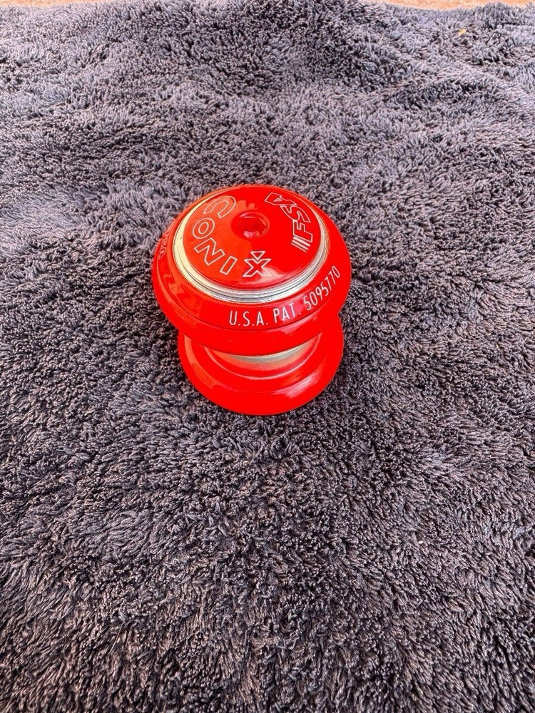 FSA headset show mounted 90s MID SCHOOL