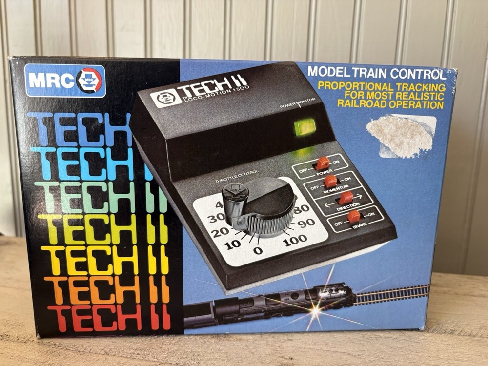 MRC Tech II Loco-motion 1500 DC Train Controller Great Condition
