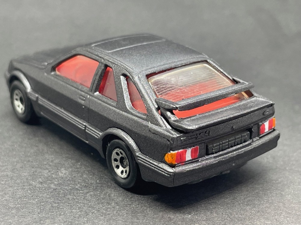 MATCHBOX 1983 FORD SIERRA - CUSTOM