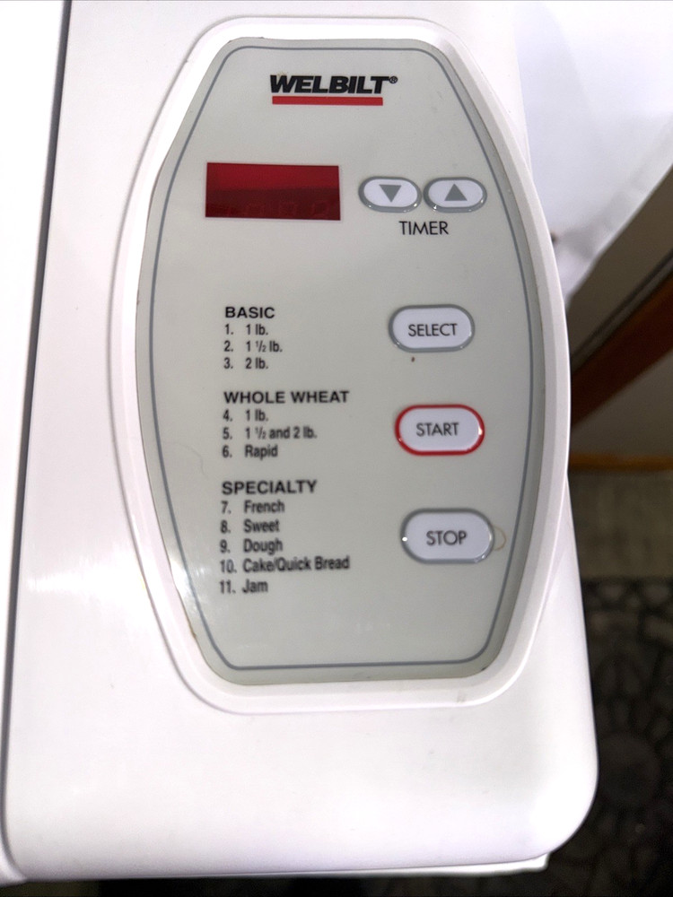 Welbilt The Bread Machine White Breadmaker ABM4900 120V