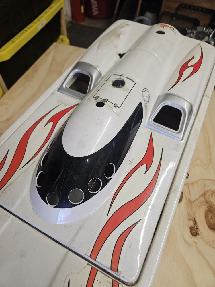 Proboat Thundercat Hull