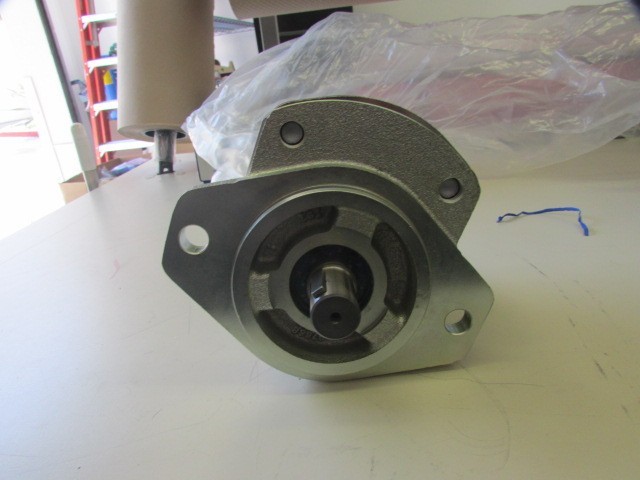hydraulic pump MODEL#AZPG22-32