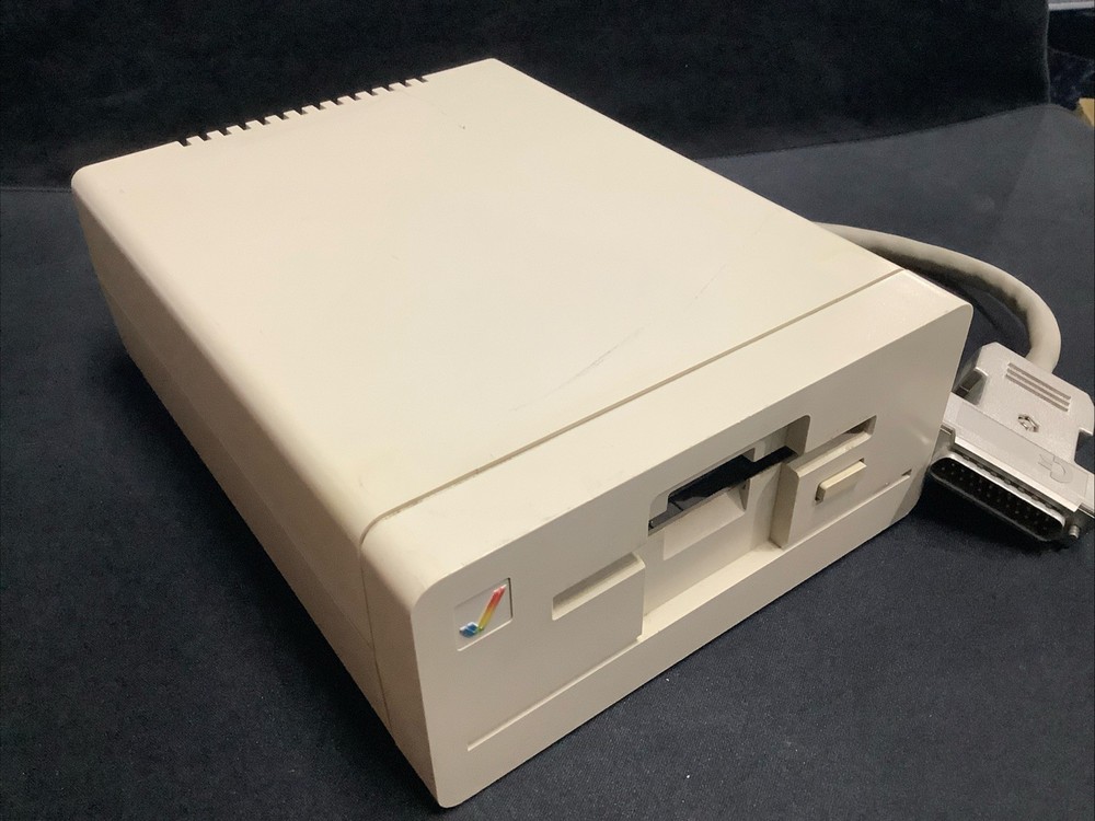Commodore Amiga 1010 External 3.5” Floppy Disk Drive - UNTESTED