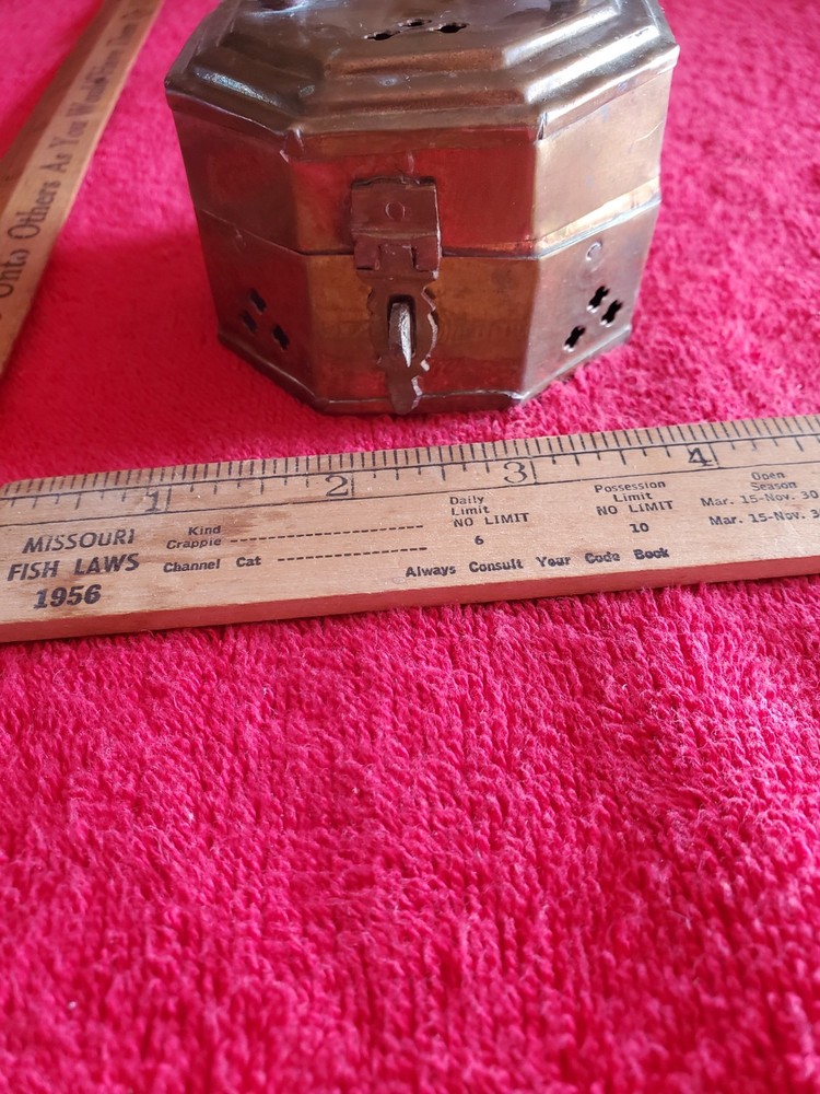 Vtg Cooper Trinket Box.