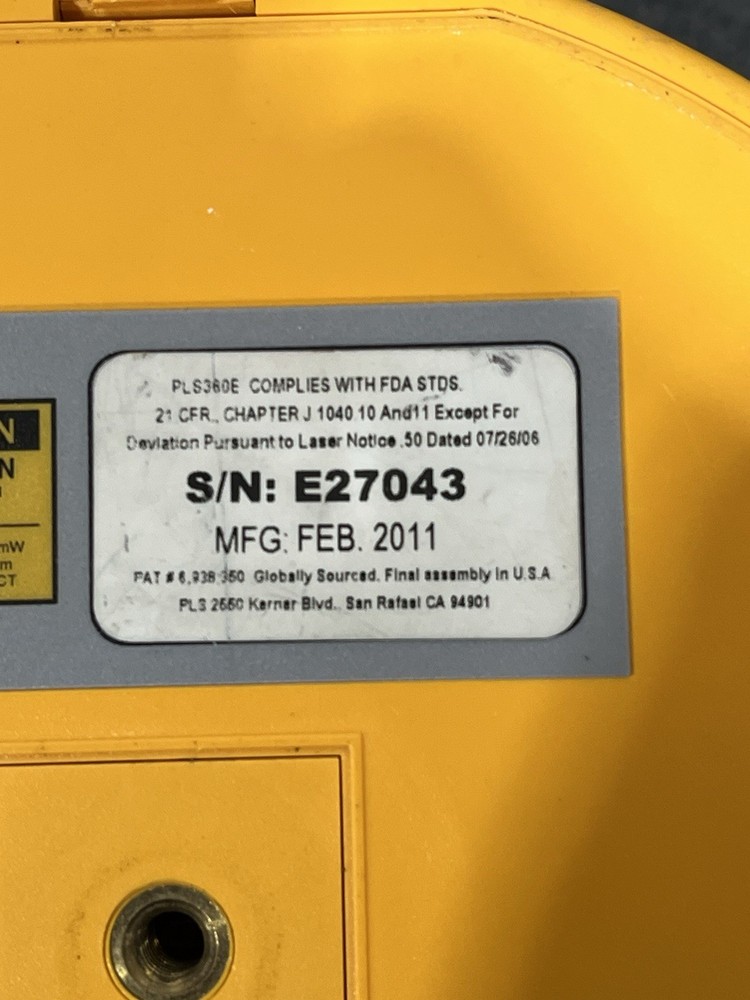 PLS 360 red laser level w/ bracket plus case