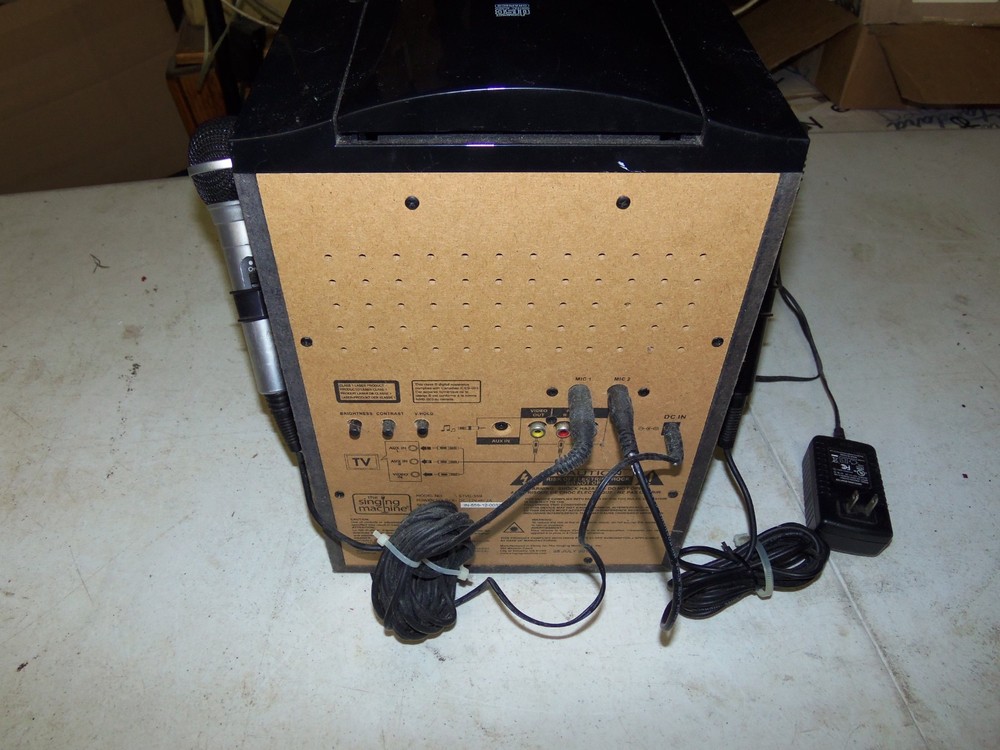 The Singing Machine, Model STVG - 559, Powers on but does not work correctly