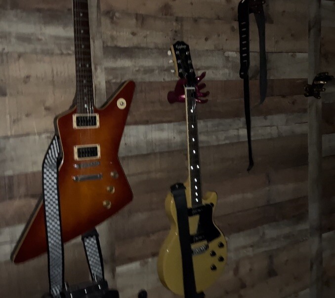 Reflective Fretboard Dots (20) Per Pack
