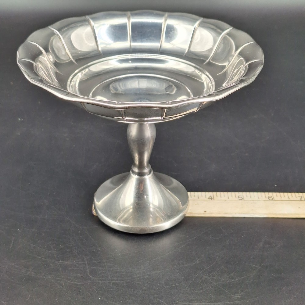 Vintage Art Deco Cheshire Silver Plate Pedestal Dish Compote Comport