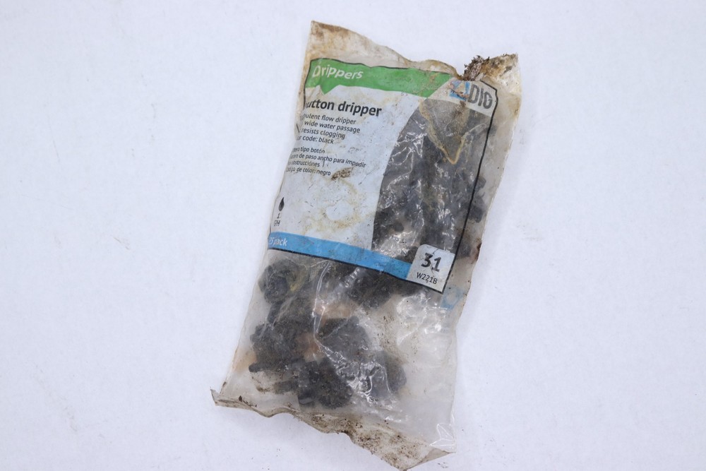 (25-Pk) DIG Button Dripper Black W221B