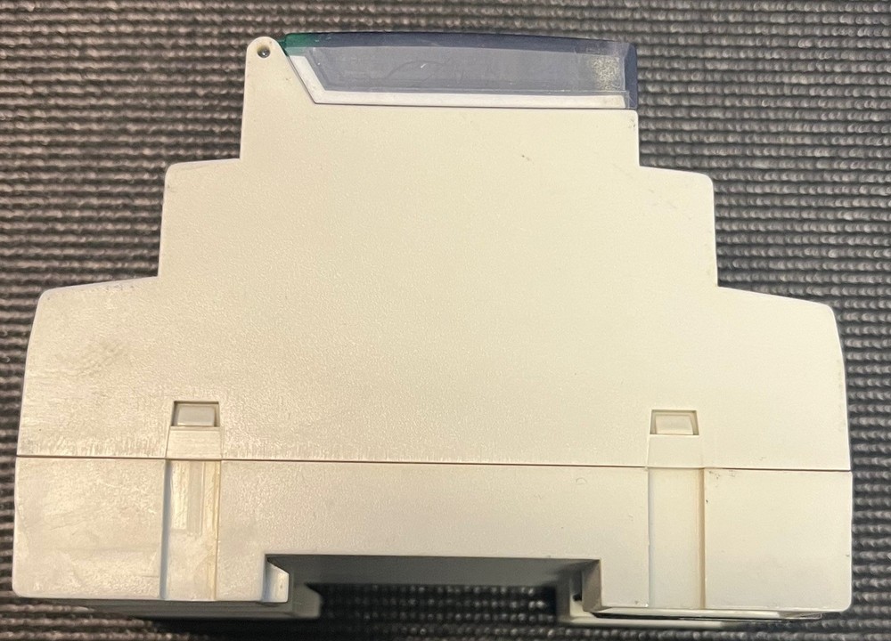 F&F Counter CLI-01 Programmable Pulse Meter Untested Industrial