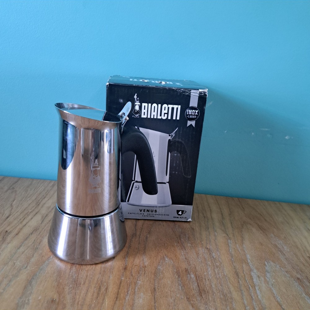 New - Bialetti  Venus Stovetop Coffee Maker 4 cups