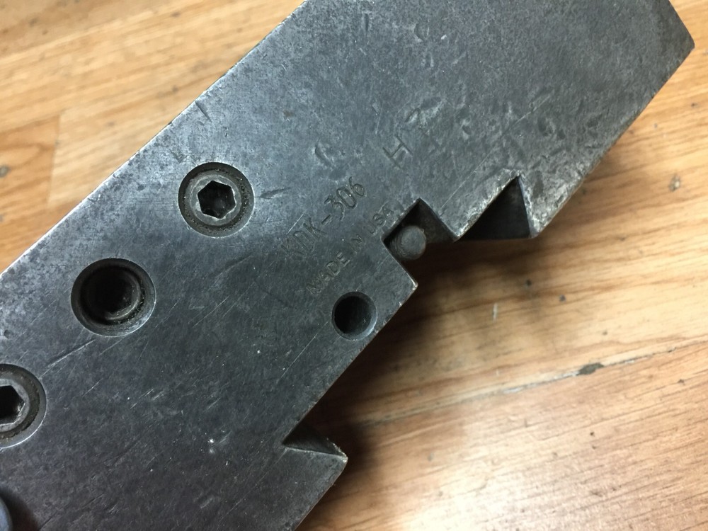 KDK NO. 306 QUICK CHANGE TOOL HOLDER 1.3" CAP