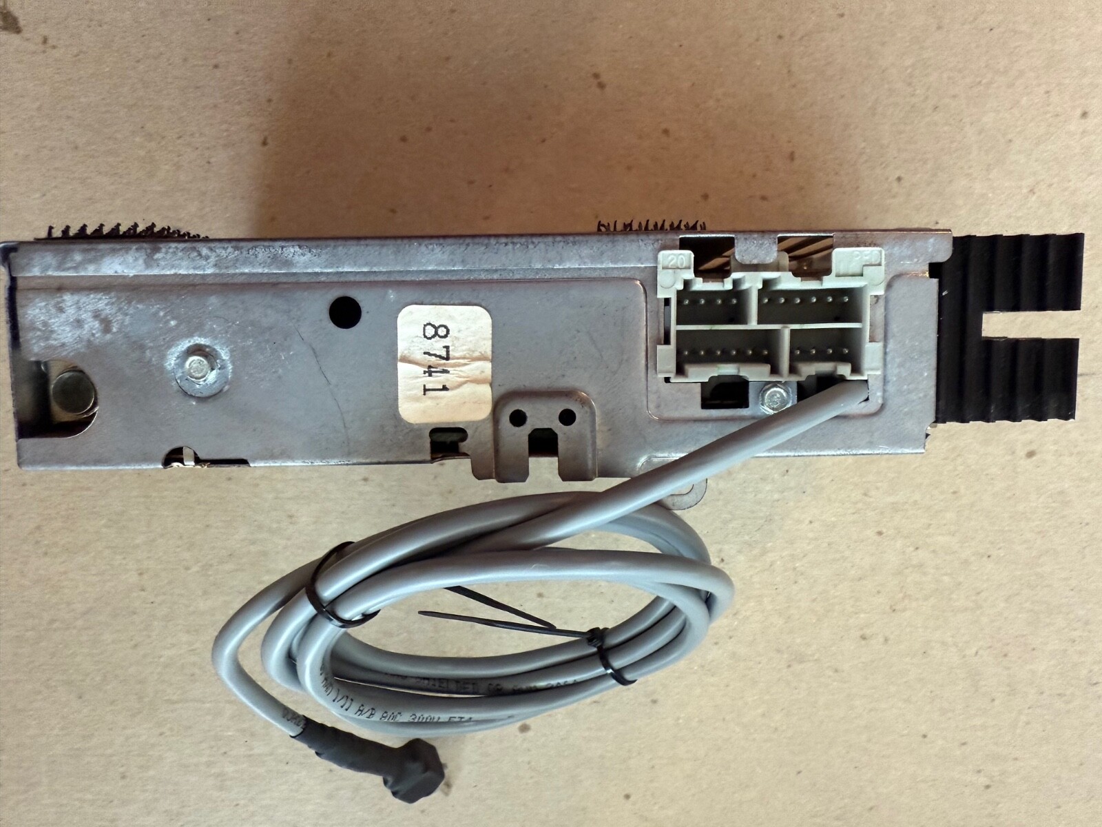 93 94 95 96 C4 CORVETTE RADIO RECEIVER BLUETOOTH GM DELCO CDM AMP BOX BT TUNER