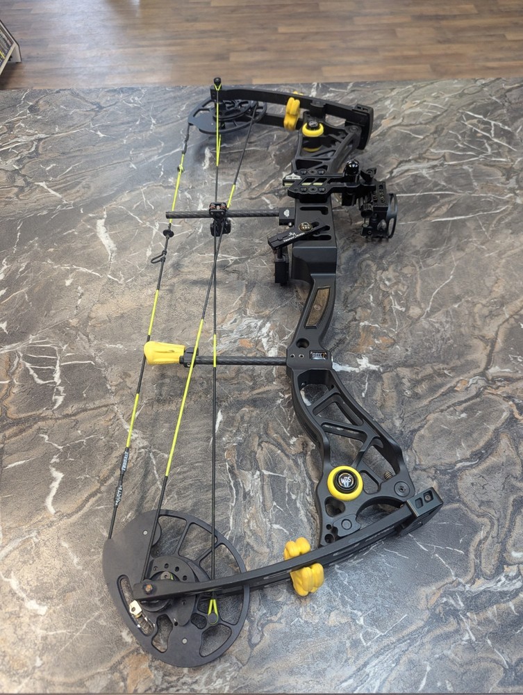 Martin Adx 7 Compound Archery Bow